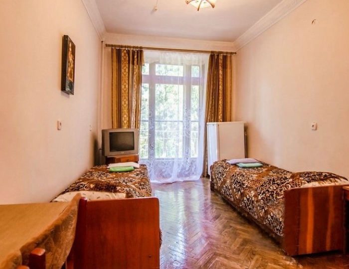 Стандарт с частичными удобствами (корп.2) - Санаторий «Родина»